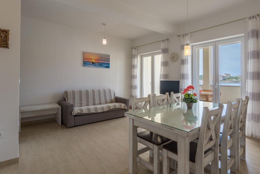 Stara Kuca Apartments Šimuni Exteriér fotografie